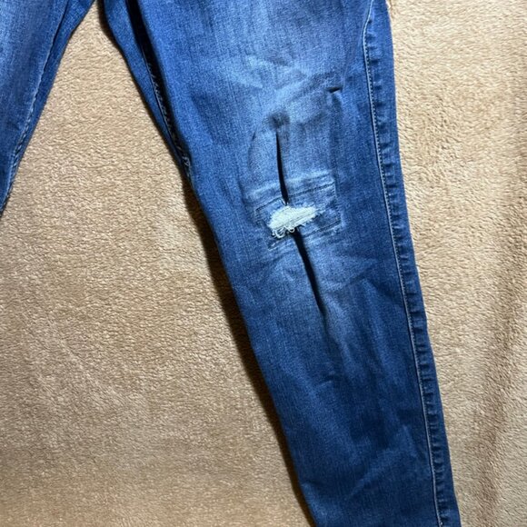 Abercrombie Kids Girls 15/16 Blue Denim Distressed Overalls Long Leg Jeans - Picture 4 of 10